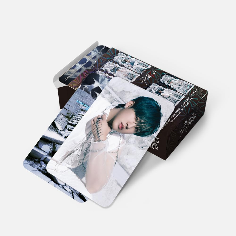 92 PCS  Double Sided LOMO Cards STRAYKIDS Merch ,New Album GIANT Small Cards 60 PCS Photo Cards And 32 PCS Music Stickers